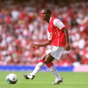 Justin Hoyte in Action: Arsenal's 2-1 Victory Over Inter Milan, Emirates Cup 2007 Justin Hoyte in Action: Arsenal's 2-1 Victory Over Inter Milan, Emirates Cup 2007