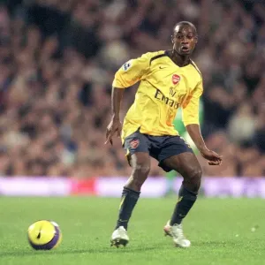 Justin Hoyte in Action: Fulham vs Arsenal, FA Premiership, 29/11/06