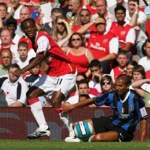 Justin Hoyte (Arsenal) Cesar (Inter) Print Justin Hoyte (Arsenal) Cesar (Inter) Print