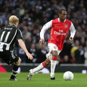 Justin Hoyte (Arsenal) Damien Duff (Newcastle)