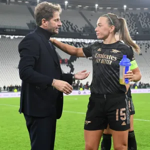 Juventus vs. Arsenal: McCabe and Montemurro Share Words After UWCL Clash in Turin Juventus vs. Arsenal: McCabe and Montemurro Share Words After UWCL Clash in Turin