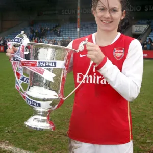 Arsenal Women Collection: Arsenal Ladies v Leeds United - League Cup Final 2006-07