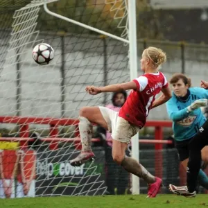 Katie Chapman Scores Arsenal's Fourth Goal: Arsenal Ladies 4:1 Rayo Vallecano, UEFA Champions League Katie Chapman Scores Arsenal's Fourth Goal: Arsenal Ladies 4:1 Rayo Vallecano, UEFA Champions League