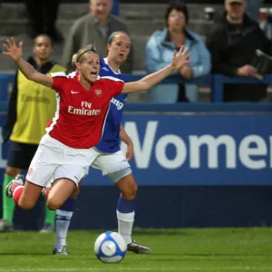 Kelly Smith (Arsenal) Jo Potter (Everton)