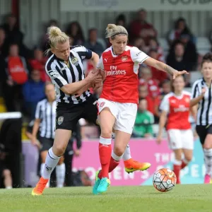 Kelly Smith (Arsenal) Laura Bassett (Notts County). Arsenal Ladies 2: 0 Notts County Kelly Smith (Arsenal) Laura Bassett (Notts County). Arsenal Ladies 2: 0 Notts County