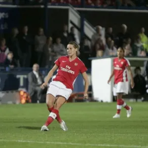 Kelly Smith scores Arsenals goal Kelly Smith scores Arsenals goal