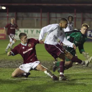 Kieran Gibbs scores Arsenals 3rd goal past Daniel MacDonald (Burnley) Kieran Gibbs scores Arsenals 3rd goal past Daniel MacDonald (Burnley)