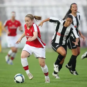Kim Little (Arsenal) Chatzogianni (POAK) Kim Little (Arsenal) Chatzogianni (POAK)