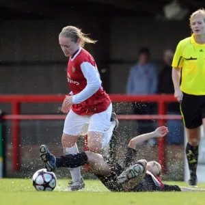Kim Little (Arsenal) Cristina Vega (Rayo). Arsenal Ladies 4: 1 Rayo Vallecano Kim Little (Arsenal) Cristina Vega (Rayo). Arsenal Ladies 4: 1 Rayo Vallecano