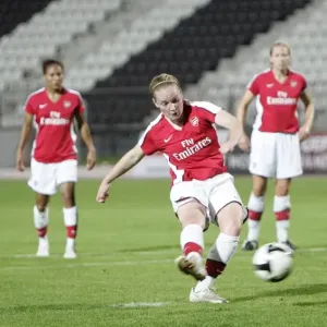 Kim Little scores her 3td goal Arsenals 4th from the penalty spot Kim Little scores her 3td goal Arsenals 4th from the penalty spot