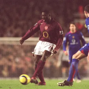 Kolo Toure (Arsenal) John O Shea (Man Utd). Arsenal 0: 0 Manchester United Kolo Toure (Arsenal) John O Shea (Man Utd). Arsenal 0: 0 Manchester United