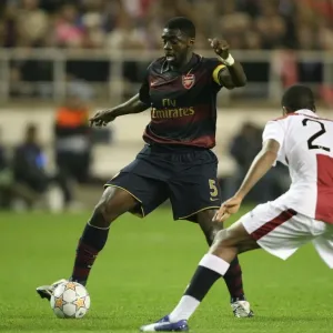 Kolo Toure (Arsenal) Seydou Keita (Seville) Kolo Toure (Arsenal) Seydou Keita (Seville)