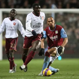 Kolo Toure vs John Carew: Arsenal's Edge in the Battle, 1:2 Victory over Aston Villa, Villa Park, 2007