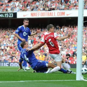 Koscielny Stunner: Arsenal's First Goal vs. Bolton (4-1) Koscielny Stunner: Arsenal's First Goal vs. Bolton (4-1)