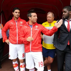 (L-R) Mikel Arteta, Santi Cazorla, Vic Akers (Kitman) and Joel Campbell (Arsenal) before the match