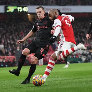 Lacazette vs. Ward-Prowse: A Premier League Showdown at Emirates Stadium