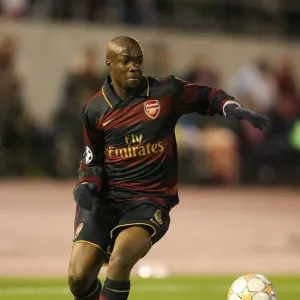 Lassana Diarra's Unbeatable Performance: Arsenal Holds Slavia Prague Scoreless in UEFA Champions League Group H