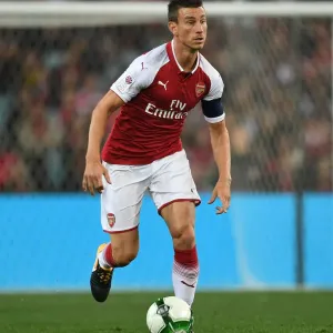 Laurent Koscielny: Arsenal Star in Action Against Western Sydney Wanderers (Sydney, 2017)