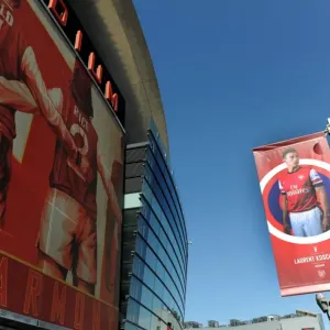 Laurent Koscielny banner outside the stadium. Arsenal 0: 0 Sunderland. Barclays Premier League Laurent Koscielny banner outside the stadium. Arsenal 0: 0 Sunderland. Barclays Premier League
