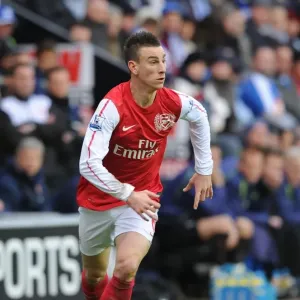 Laurent Koscielny Focused: Wigan Athletic vs Arsenal, Premier League 2011-12