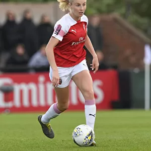 Leah Williamson: In Action for Arsenal Women Against Manchester City