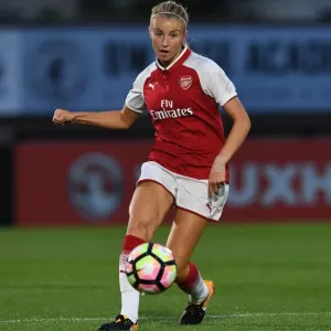 Leah Williamson in Action: Arsenal Women vs Everton Ladies Pre-Season Friendly