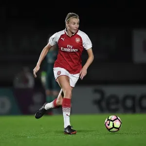 Leah Williamson in Action: Arsenal Women's Super League Victory over Reading Ladies Leah Williamson in Action: Arsenal Women's Super League Victory over Reading Ladies