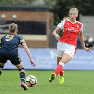 Leah Williamson (Arsenal Ladies). Arsenal Ladies 10: 0 Tottenham Hotspur Ladies