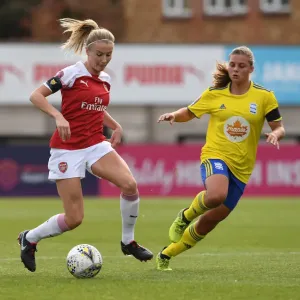 Leah Williamson vs Connie Scott: A Battle in the WSL: Arsenal Women vs Birmingham City Ladies