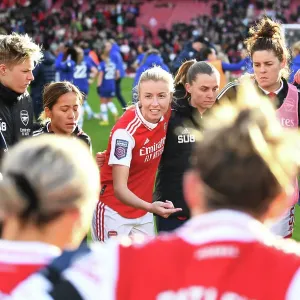 Leah Williamson's Emotional Reaction: Arsenal Women vs Chelsea Women Clash at Emirates Stadium