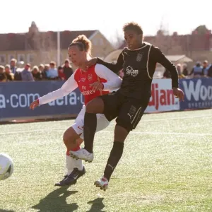 Lianne Sanderson Scores for Arsenal in UEFA Cup Win over Umea IK Lianne Sanderson Scores for Arsenal in UEFA Cup Win over Umea IK