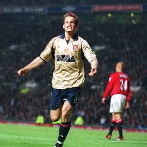 Ljungberg's Stunner: Wiltord Scores the Shocking Win at Old Trafford (Man Utd 0-1 Arsenal), FA Barclaycard Premiership, 2002 Ljungberg's Stunner: Wiltord Scores the Shocking Win at Old Trafford (Man Utd 0-1 Arsenal), FA Barclaycard Premiership, 2002
