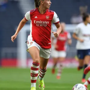 London Derby Showdown: Beth Mead Goes Head-to-Head with Tottenham Women in Arsenal's MIND Series Match London Derby Showdown: Beth Mead Goes Head-to-Head with Tottenham Women in Arsenal's MIND Series Match