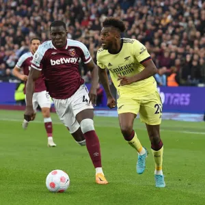 London Derby Showdown: Nuno Tavares vs. Kurt Zouma - A Battle of Premier League Titans (West Ham United vs. Arsenal, 2021-22)