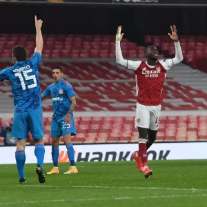 Lone Warrior: Pepe's Europa League Battle in Empty Emirates Stadium Lone Warrior: Pepe's Europa League Battle in Empty Emirates Stadium