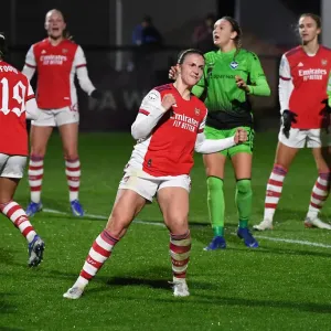Lotte Wubben-Moy Scores Second Goal: Arsenal Women's Champions League Victory Lotte Wubben-Moy Scores Second Goal: Arsenal Women's Champions League Victory