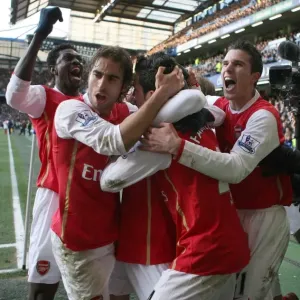 (L>R) Emmanuel Adebayor