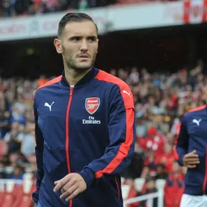 Lucas Perez Readies for Arsenal vs. Southampton (2016-17)