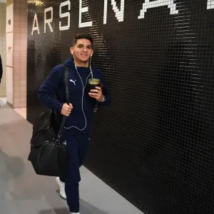 Lucas Torreira in Arsenal Changing Room before Arsenal vs Blackpool, Carabao Cup 2018-19
