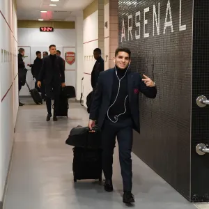 Lucas Torreira: Focus and Preparation in Arsenal Changing Room (Arsenal v Huddersfield Town, 2018-19) Lucas Torreira: Focus and Preparation in Arsenal Changing Room (Arsenal v Huddersfield Town, 2018-19)