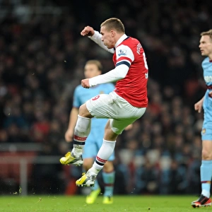 Lukas Podolski Scores First Arsenal Goal: Arsenal vs West Ham United, Premier League 2012-13