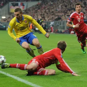 Lukas Podolski's Dramatic Goal: Arsenal vs. Bayern Munich, UEFA Champions League 2013-14 Lukas Podolski's Dramatic Goal: Arsenal vs. Bayern Munich, UEFA Champions League 2013-14