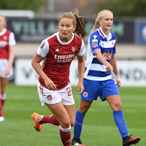 Malin Gut in Action: Arsenal Women vs Reading Women, Barclays FA WSL Match