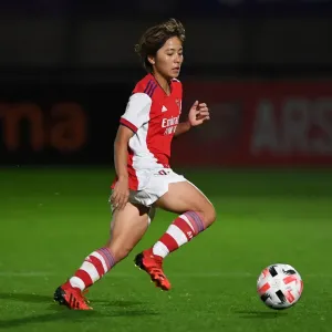 Mana Iwabuchi in Action: Arsenal Women vs Slavia Prague, UEFA Women's Champions League 2021-22 Mana Iwabuchi in Action: Arsenal Women vs Slavia Prague, UEFA Women's Champions League 2021-22