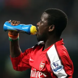 Manchester City Crushes Arsenal 3-0 in Carling Cup Showdown: Emmanuel Eboue's Struggle