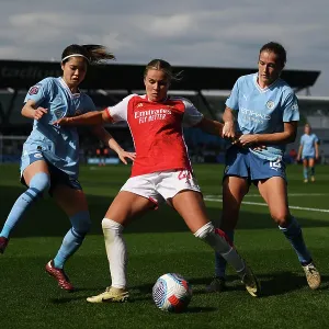 Manchester City v Arsenal FC - Barclays Women's Super League Manchester City v Arsenal FC - Barclays Women's Super League