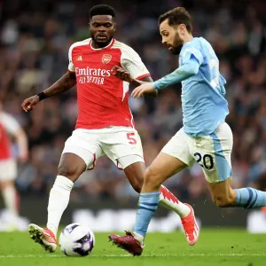 Manchester City v Arsenal FC - Premier League