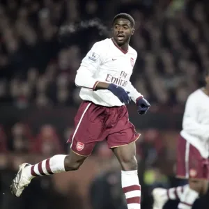 Manchester United Humiliates Arsenal: 4-0 FA Cup Victory - A Disappointing Day for Kolo Toure Manchester United Humiliates Arsenal: 4-0 FA Cup Victory - A Disappointing Day for Kolo Toure