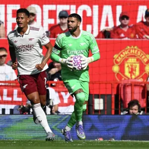 Manchester United v Arsenal - Premier League Manchester United v Arsenal - Premier League