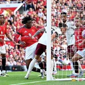 Manchester United v Arsenal - Premier League Manchester United v Arsenal - Premier League